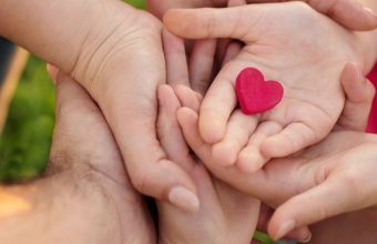 Feature and Cover Raising Children in India Vs US American Mother Shares Six Key Differences