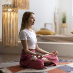 Exploring the Complexities of Mindfulness Meditation: Benefits and Challenges
