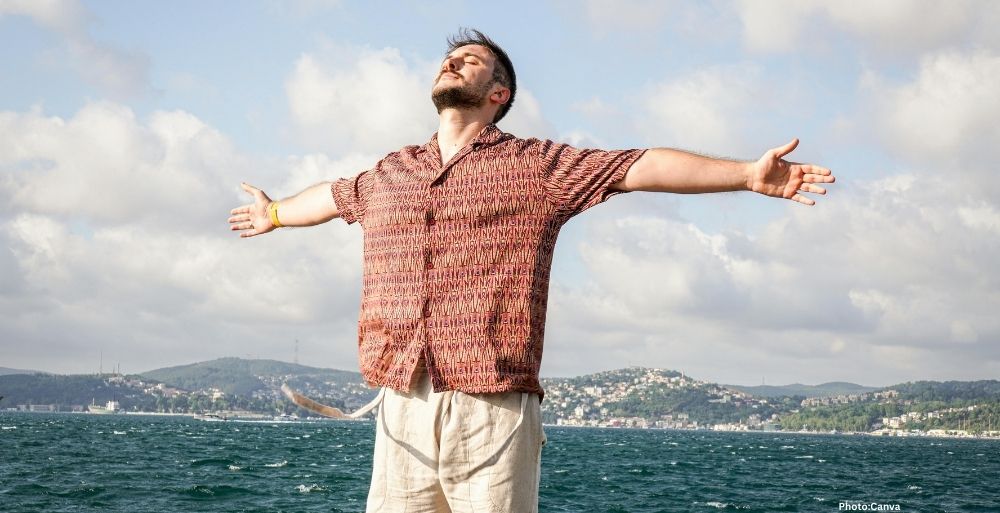 Feature and Cover The Burden of Insight How High Self Awareness Can Complicate Mental Well Being