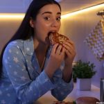 Photo Nutrition Scientist Adapts Eating Habits to Enhance Heart Health Based on Research