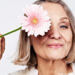 Stanford Molecular Study Identifies Two Distinct Aging Acceleration Peaks in the Human Lifecycle