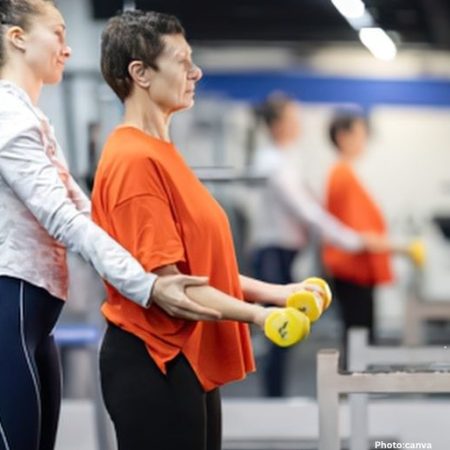 Five Daily At Home Exercises to Restore Muscle Tone After 60