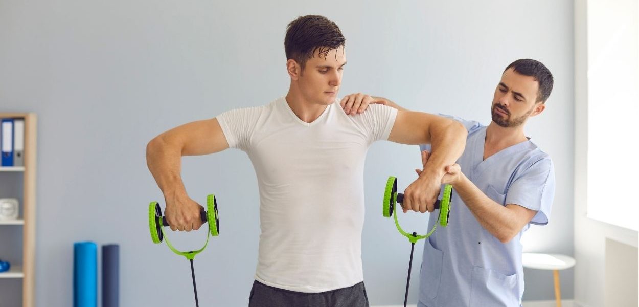 Functional Fitness Experts Advocate Foundation of Bodyweight Resistance Training to Address Sarcopenia and Enhance Muscular Longevity