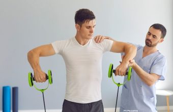 Functional Fitness Experts Advocate Foundation of Bodyweight Resistance Training to Address Sarcopenia and Enhance Muscular Longevity