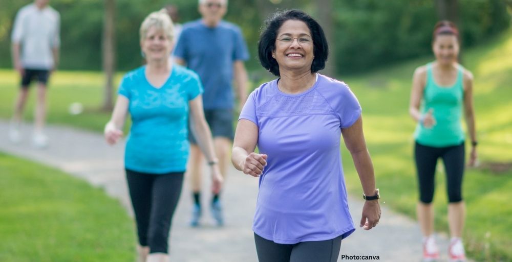 Individual Shifts Fitness Focus from Gym Workouts to Walking Amidst Lifestyle Changes