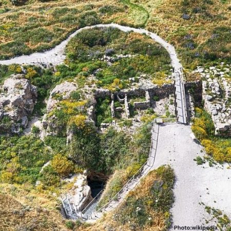 Prehistoric Cave Discovery in Israel Reveals Deep History of Pre Neanderthal Society