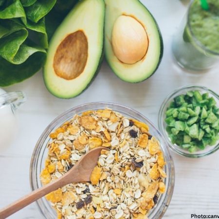 Recent Studies Highlight Oatmeal Avocado and Peppermint Oil in Diabetes Management
