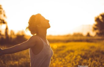 Exploring the Interconnection of Breath and Beauty in Daily Life