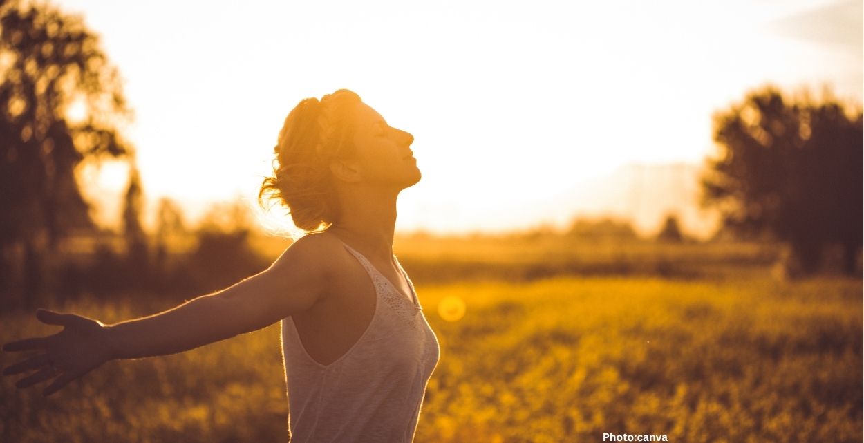 Exploring the Interconnection of Breath and Beauty in Daily Life