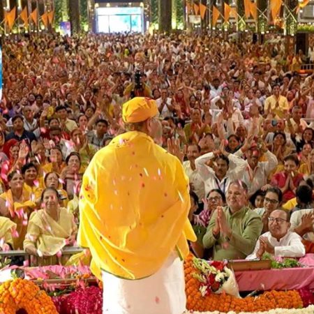 GNN Guru Purnima Celebration at Hofstra University Draws Over 1 000 Devotees