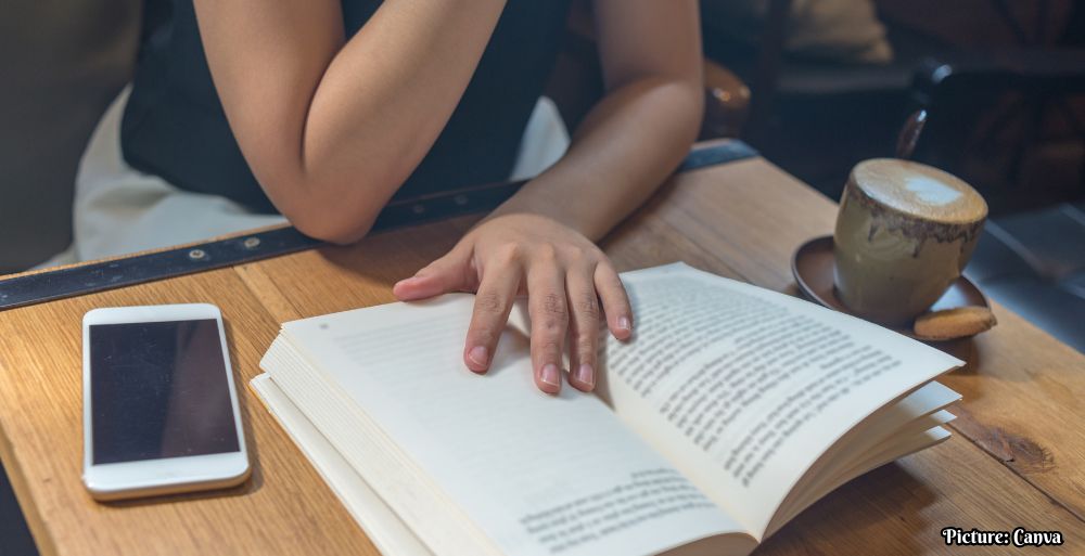 GNN Yale Study Finds Reading Books Linked to Longer Lifespan