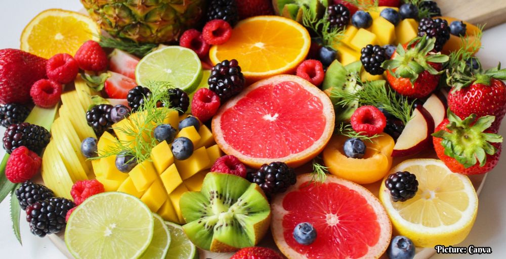 GNN Experts Advocate for Whole Fruits in Diets Highlighting Benefits Over Myths