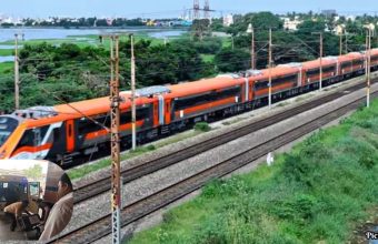 GNN Indian Railways Achieves Historic Milestone with First Live Heart Transport on Vande Bharat Express