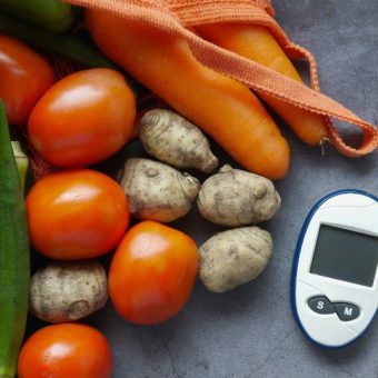GNN Dietary Strategies to Manage Type 2 Diabetes and Enhance Heart Health